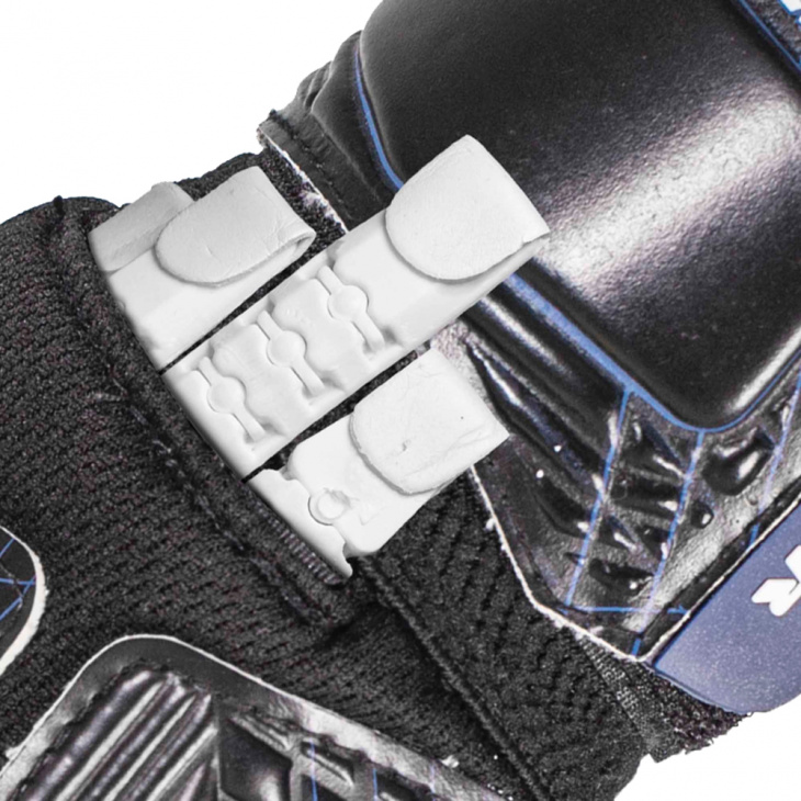 luva-goleiro-campo-poker-ortho-vulcan-ii-profissional-01058-ptmr-8-64f8c5f8d348f-medium