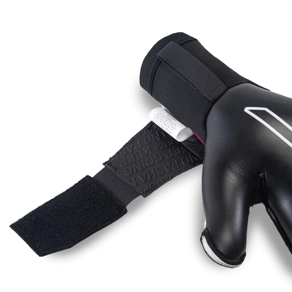 egotiko-x-pro-blanco-vino-negro-d4-0d2253b0d889003c4d17606393963896-1024-1024